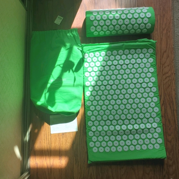Navaris acupressure set
